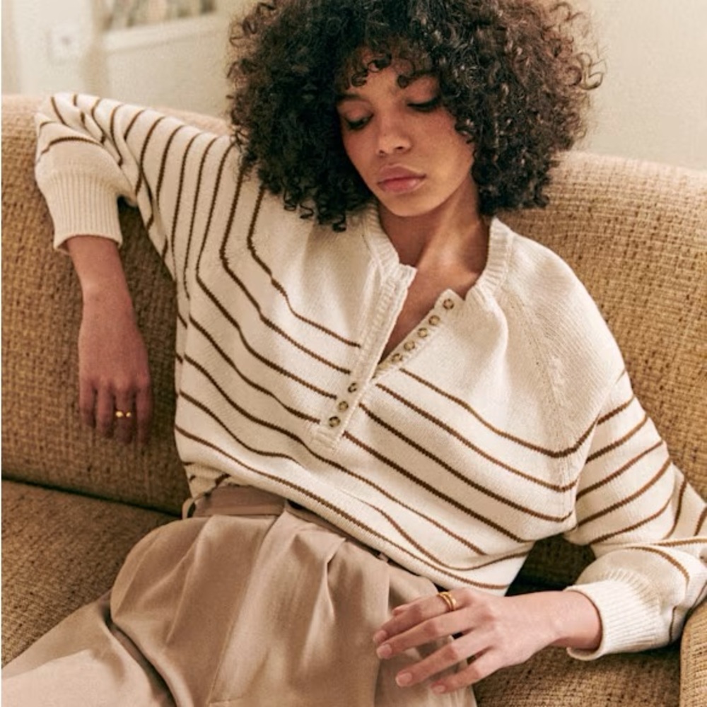 Sezane Pull Leontine in Camel Stripe
